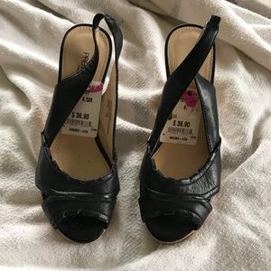 Preview Black Wedge Heels Size 4.5